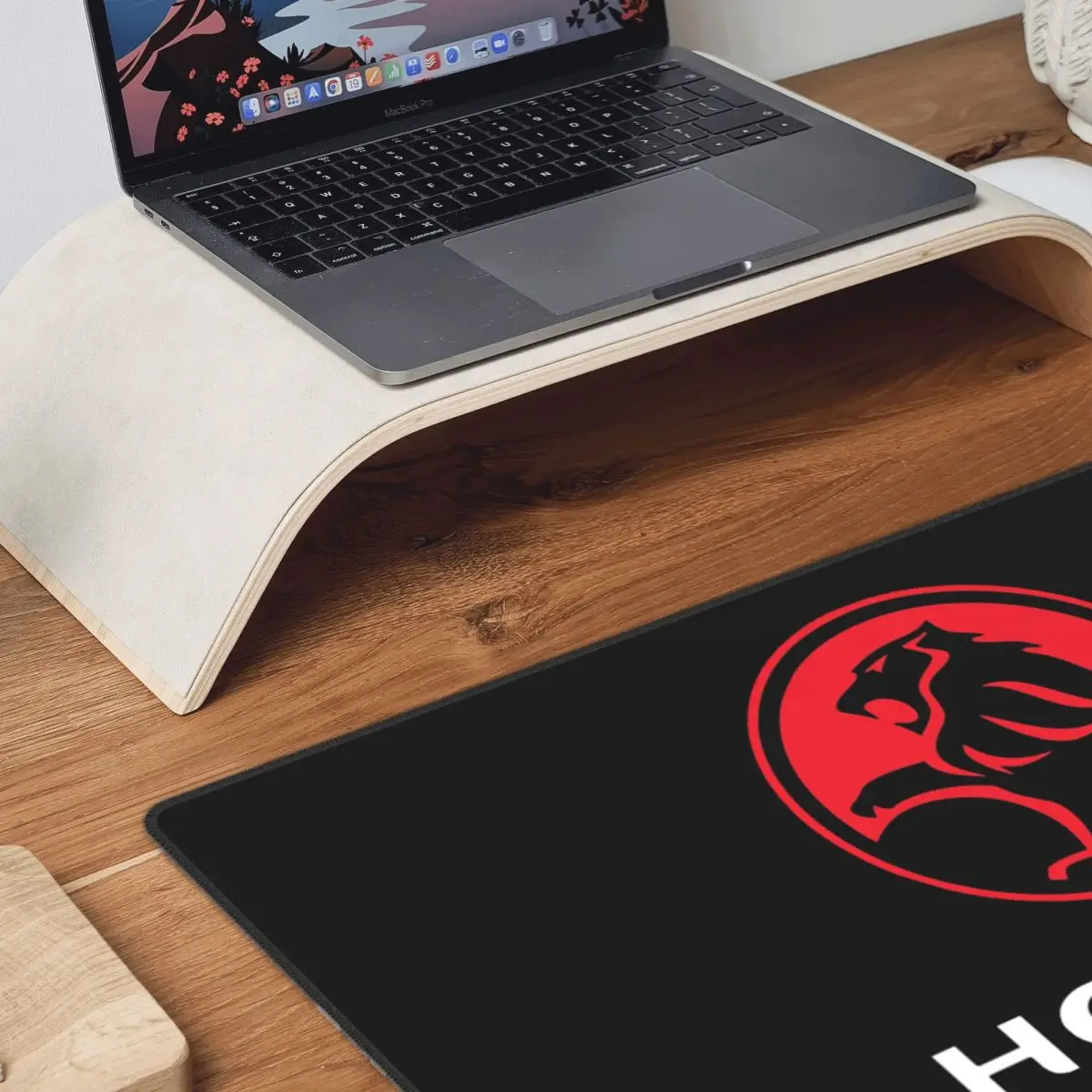 Laptop Accessories Best - Alas Mouse Besar Terlaris Logo Holden